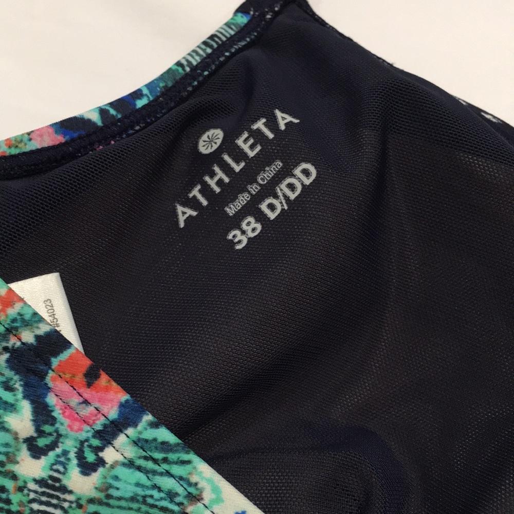 Athleta bikini top38D/DD - Picture 3 of 6